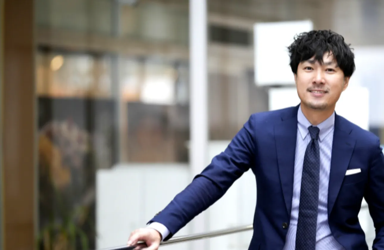 【キャリアアップ】新卒入社半年で主任・20代で年収500万円以上も実現！