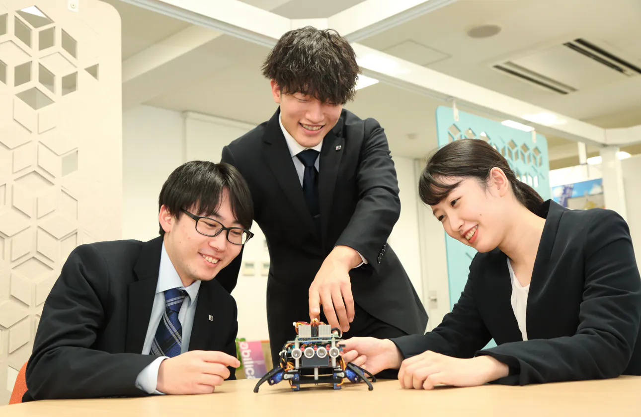 見えない工夫がぎっしり。それがエレベーター設計のおもしろさ!